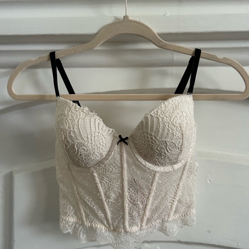 VS White lightly lined Demi bra Corset Top
